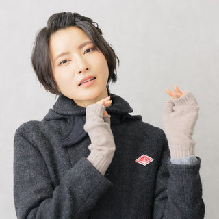 WOOL100% アームウォーマー ショートタイプ グレージュ 手袋 ホールガーメント製法